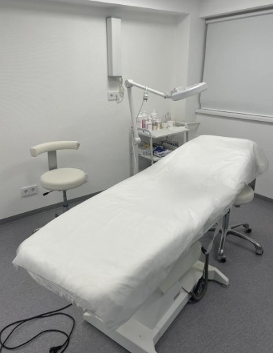 12330825__https://filllin.ru/api/media/clinic/03b24734-3d06-4a18-b224-31eb21982b10-67618e0e145943c8628e7ed5.jpg