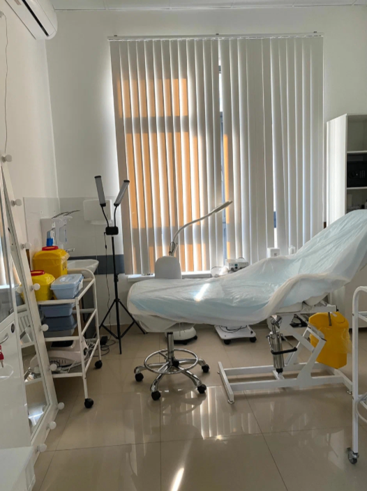 462024825__https://filllin.ru/api/media/clinic/04db7b47-cea4-4e2c-8390-f1d44882412a-6641d6971b708b73903b2c1d.png