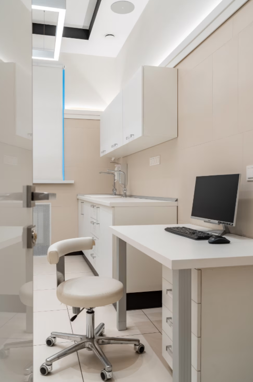 701423717__https://filllin.ru/api/media/clinic/0635980c-5a71-4218-99d3-ba49fc35dffd-68d2b334d611ae3c0dcef079.png