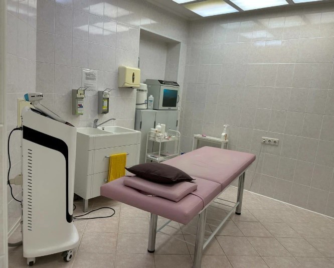 403617924__https://filllin.ru/api/media/clinic/09793961-e2b7-4a4e-bd1d-4981e43a6066-67618e0e145943c8628e7ed5.jpg