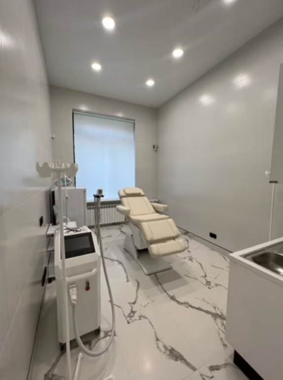 8400914__https://filllin.ru/api/media/clinic/0a23a72d-1bd8-45e2-aa21-e3c88f6a5ac9-6641d6971b708b73903b2c1d.png