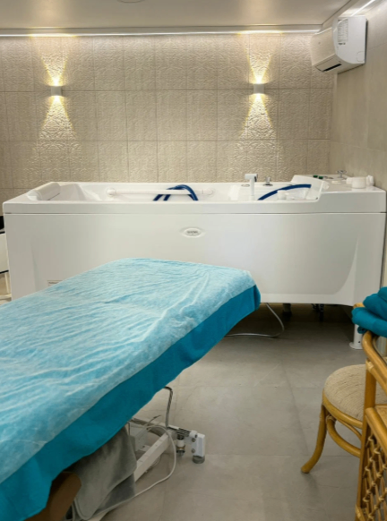 195566662__https://filllin.ru/api/media/clinic/0a4375ec-2a86-4449-aee6-3303233958e0-6641d6971b708b73903b2c1d.png