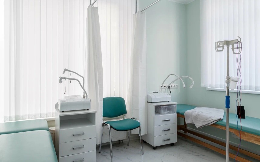 225318359__https://filllin.ru/api/media/clinic/0b58ad29-50bd-4420-bccf-3088c07a1d0a-67618e0e145943c8628e7ed5.jpg
