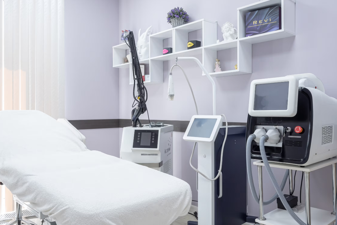 199844436__https://filllin.ru/api/media/clinic/0bc7ae64-f280-4ee2-b99b-75ba1931fd0d-6641d6971b708b73903b2c1d.png