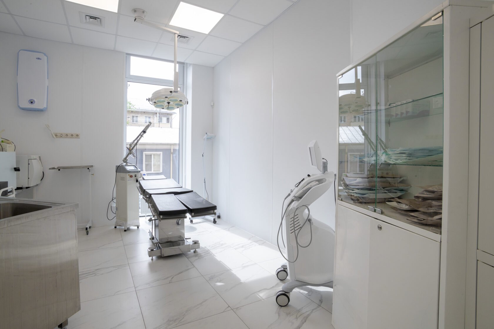 353029053__https://filllin.ru/api/media/clinic/11204a21-ca48-4b79-9d84-a267af702d9f-6641d6971b708b73903b2c1d.jpg
