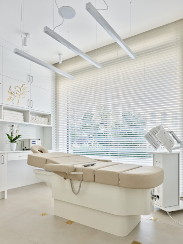 381453342__https://filllin.ru/api/media/clinic/11d6bf4c-25a6-429c-9eb1-223ababddd5c-6641d6971b708b73903b2c1d.png