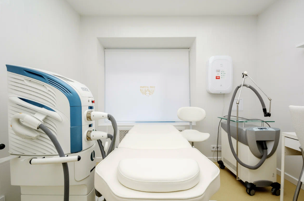 378363802__https://filllin.ru/api/media/clinic/13a837e2-c5ff-41e2-9c5b-6fb7e0a086be-6641d6971b708b73903b2c1d.png