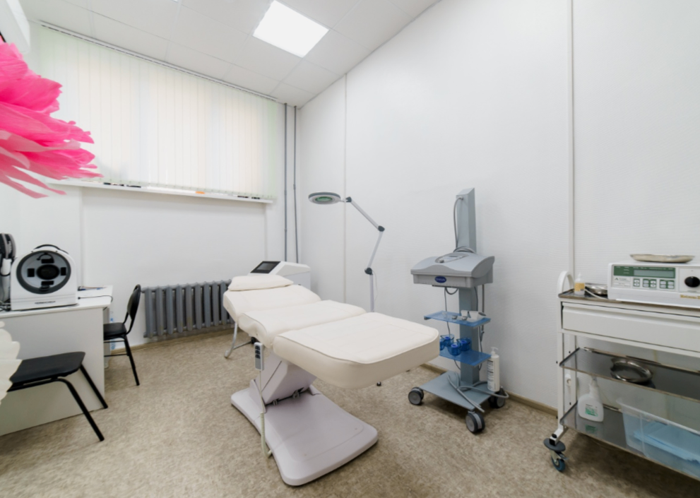 11706660__https://filllin.ru/api/media/clinic/1472387f-b570-434b-872c-41f5ec2ba5dd-6641d6971b708b73903b2c1d.png