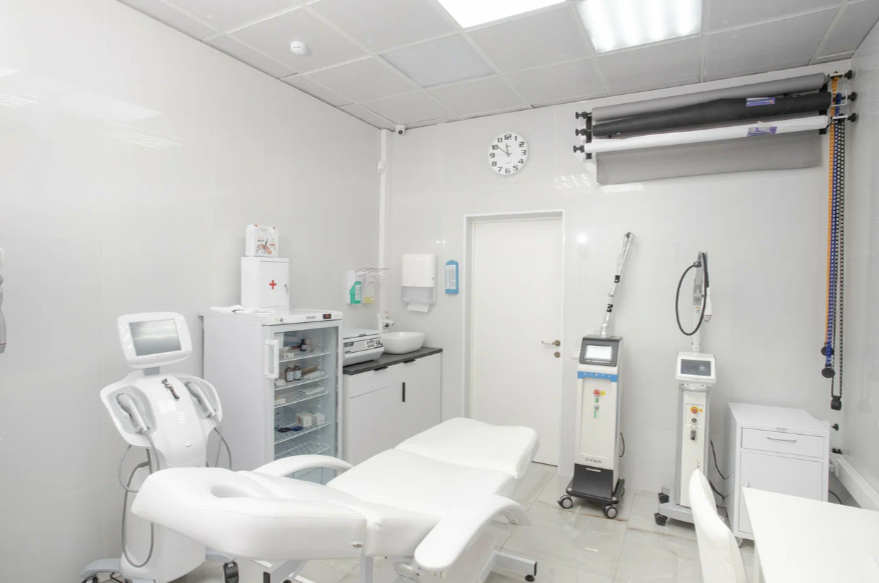 412998735__https://filllin.ru/api/media/clinic/15cd36fb-d2b5-4657-b66b-962945a80e05-6641d6971b708b73903b2c1d.png
