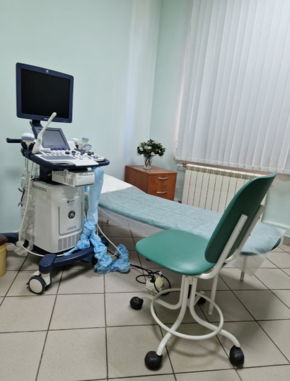 215276336__https://filllin.ru/api/media/clinic/184ec2ce-b68e-4246-a6ae-b41fea22062d-6641d6971b708b73903b2c1d.png