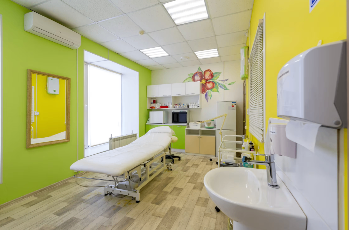 441922052__https://filllin.ru/api/media/clinic/1b2e1e16-1c62-4a39-b217-8f9c266b7280-6641d6971b708b73903b2c1d.png