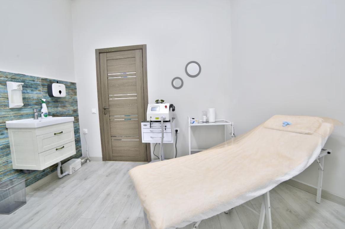 362401194__https://filllin.ru/api/media/clinic/1ccfc3b6-edb9-4538-a65a-9c37c29beed6-6641d6971b708b73903b2c1d.png