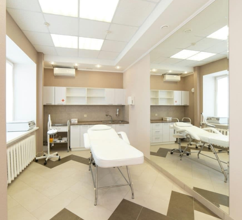 433830302__https://filllin.ru/api/media/clinic/2153d5b1-5b23-4c87-9bbb-e0e24cea8a0f-6641d6971b708b73903b2c1d.png