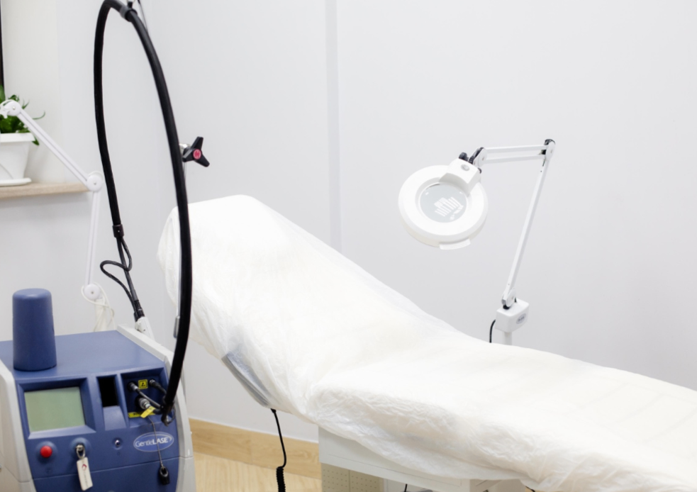 529820953__https://filllin.ru/api/media/clinic/220959a9-f5b3-4817-b4a5-f847709da4f1-68d2b334d611ae3c0dcef079.png