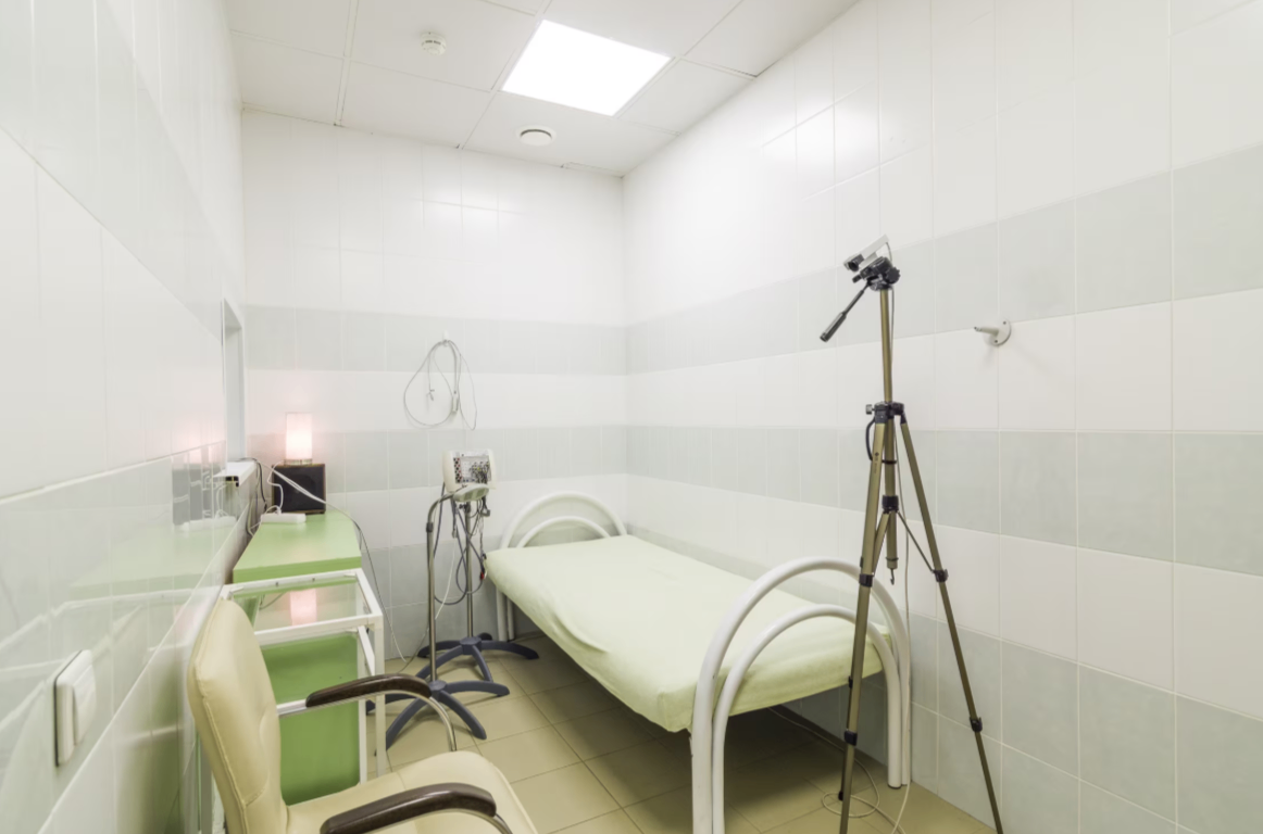 370054450__https://filllin.ru/api/media/clinic/22189390-84b8-41ac-80db-4aca4c21b53d-6641d6971b708b73903b2c1d.png