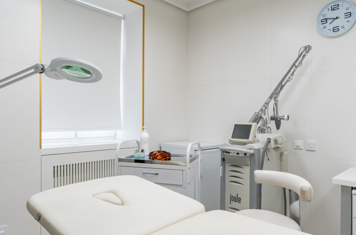 701595919__https://filllin.ru/api/media/clinic/254cdc0a-8089-4fbb-9cb8-6f6d3e4f2d78-68d2b334d611ae3c0dcef079.png