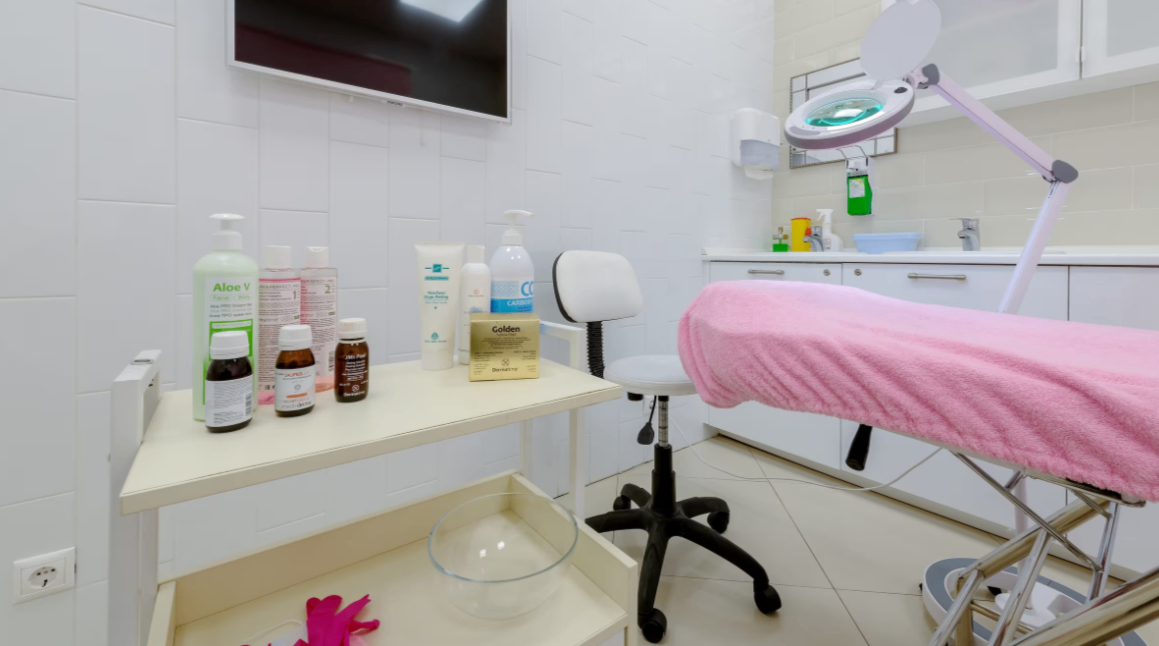 697532843__https://filllin.ru/api/media/clinic/25b98ec7-4d78-4697-8b8c-e5b3e1ff8de0-68d2b334d611ae3c0dcef079.png