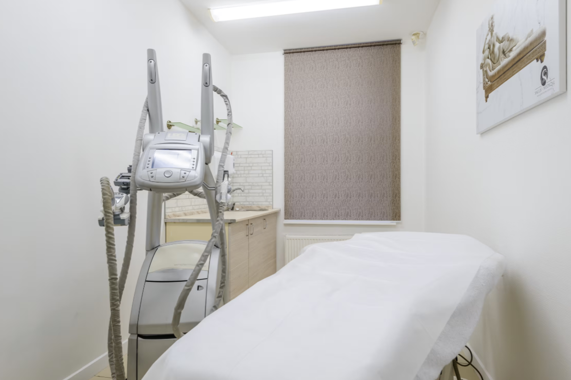 701654376__https://filllin.ru/api/media/clinic/275c7e76-3517-40a2-8262-44f61b985aff-68d2b334d611ae3c0dcef079.png