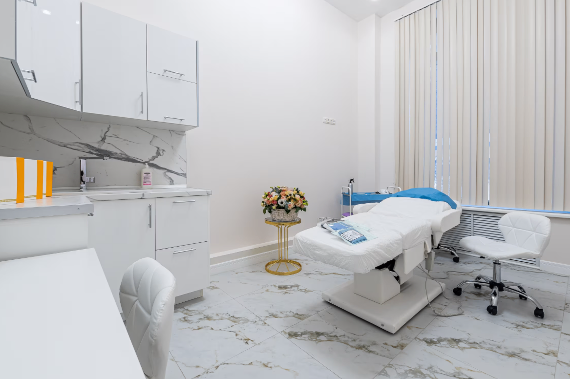 101463701__https://filllin.ru/api/media/clinic/296a3217-70d1-4dc5-92e8-adb544d7439d-6641d6971b708b73903b2c1d.png