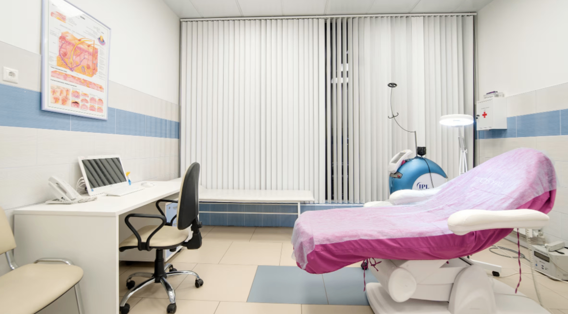 423799582__https://filllin.ru/api/media/clinic/2c58670c-89e9-44bd-b612-2dd05af17e92-6641d6971b708b73903b2c1d.png