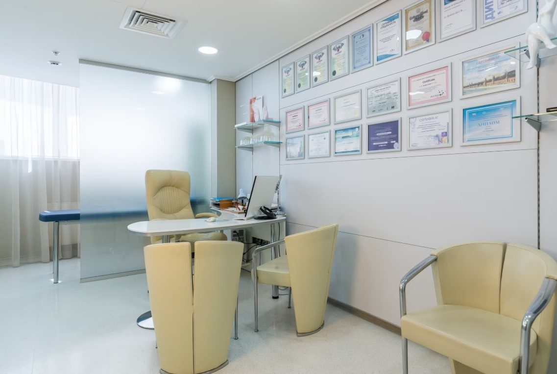 376775162__https://filllin.ru/api/media/clinic/2f25928c-5fa4-4b3b-b1a1-0eb403406d29-67618e0e145943c8628e7ed5.jpg
