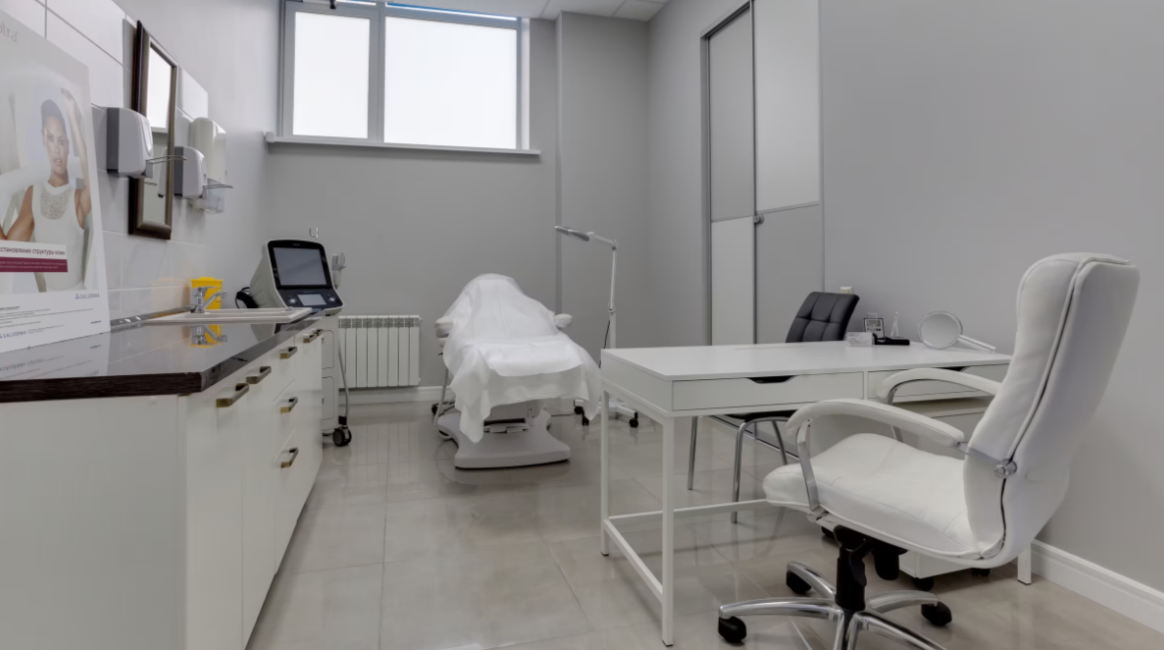 27010540__https://filllin.ru/api/media/clinic/306b9a5d-aaba-49b9-a9f3-a26941bd4e23-6641d6971b708b73903b2c1d.png