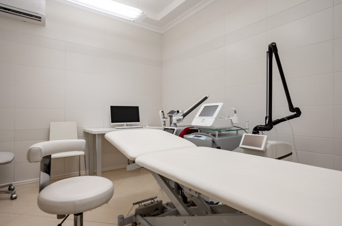 686734609__https://filllin.ru/api/media/clinic/332a3030-8334-49de-8226-132aff3c20b1-68d2b334d611ae3c0dcef079.png