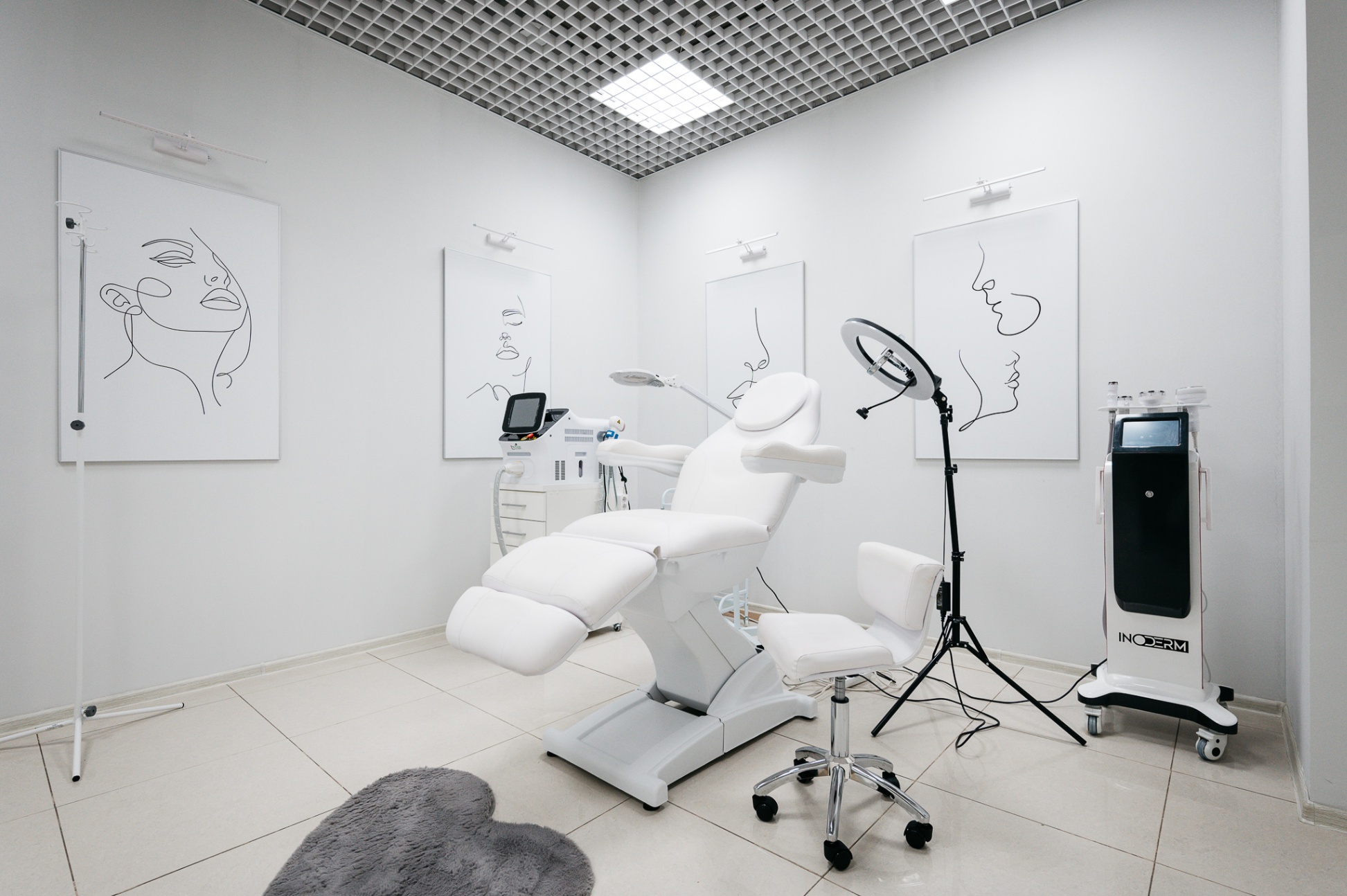 423836195__https://filllin.ru/api/media/clinic/3403aa98-3205-4deb-a52b-a05f3204215e-6641d6971b708b73903b2c1d.jpg