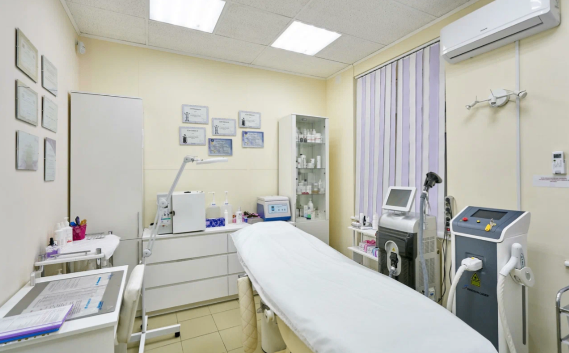 2983304__https://filllin.ru/api/media/clinic/36adde05-40fa-4093-b8f3-21f3e9b304b0-6641d6971b708b73903b2c1d.png
