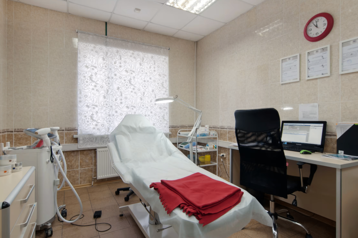 125454265__https://filllin.ru/api/media/clinic/370d386a-2264-490a-93a0-cca0d9188cd1-6641d6971b708b73903b2c1d.png
