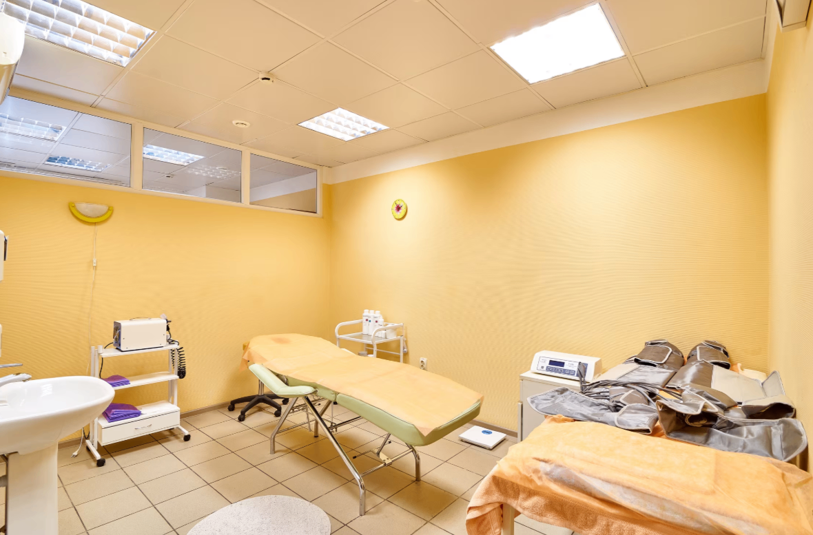 244952986__https://filllin.ru/api/media/clinic/37d68337-54b8-4e96-88ed-f7eb0e821b92-6641d6971b708b73903b2c1d.png