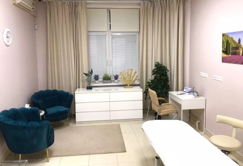 204725842__https://filllin.ru/api/media/clinic/390eba64-9e47-4650-ac84-f60610dc494c-67618e0e145943c8628e7ed5.jpg