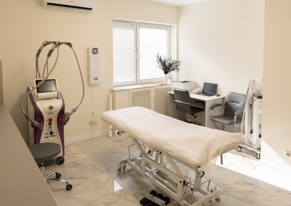 158494933__https://filllin.ru/api/media/clinic/397ddbc3-9f25-4e2c-a6b7-c913e8f96304-6641d6971b708b73903b2c1d.png
