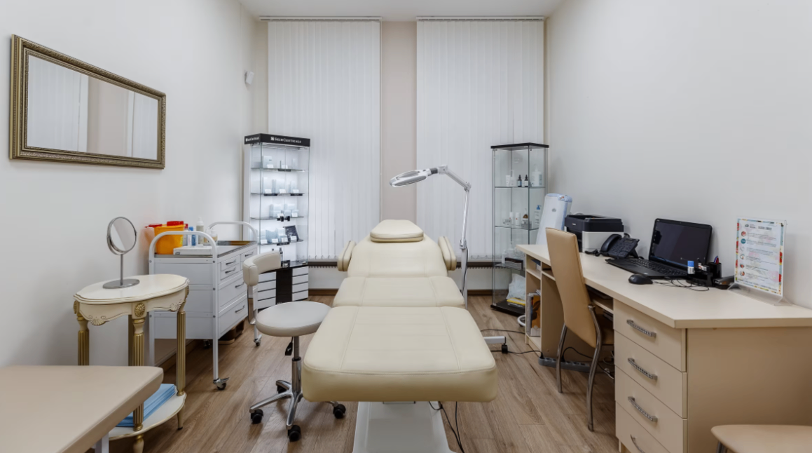 701429872__https://filllin.ru/api/media/clinic/39be7a35-4fc6-42d6-bb1d-d3e6e7fe4384-68d2b334d611ae3c0dcef079.png