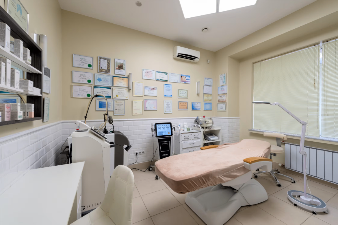 102005552__https://filllin.ru/api/media/clinic/3be5f7fc-d4d7-41dd-aded-1c21ce6a22c9-6641d6971b708b73903b2c1d.png