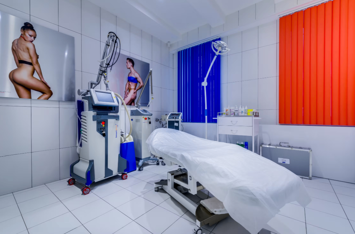 193356117__https://filllin.ru/api/media/clinic/41cdadb2-c79b-4d5d-80fb-65b73a43fbef-6641d6971b708b73903b2c1d.png