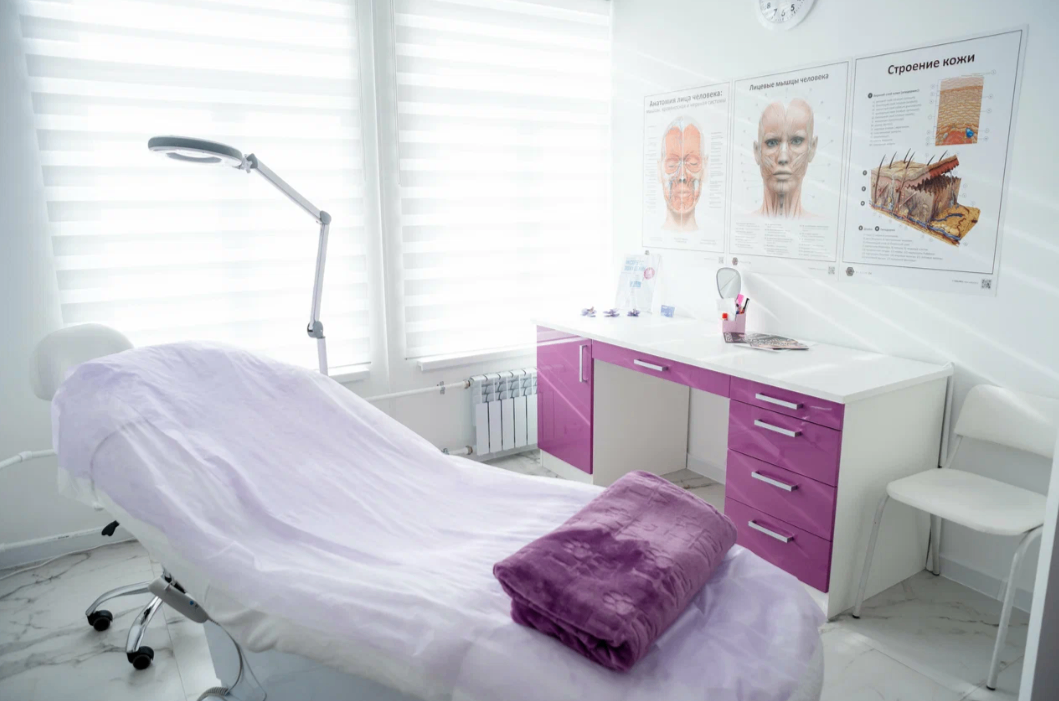 451050199__https://filllin.ru/api/media/clinic/438f0a59-121c-4d87-9739-70a06666bfa6-6641d6971b708b73903b2c1d.png