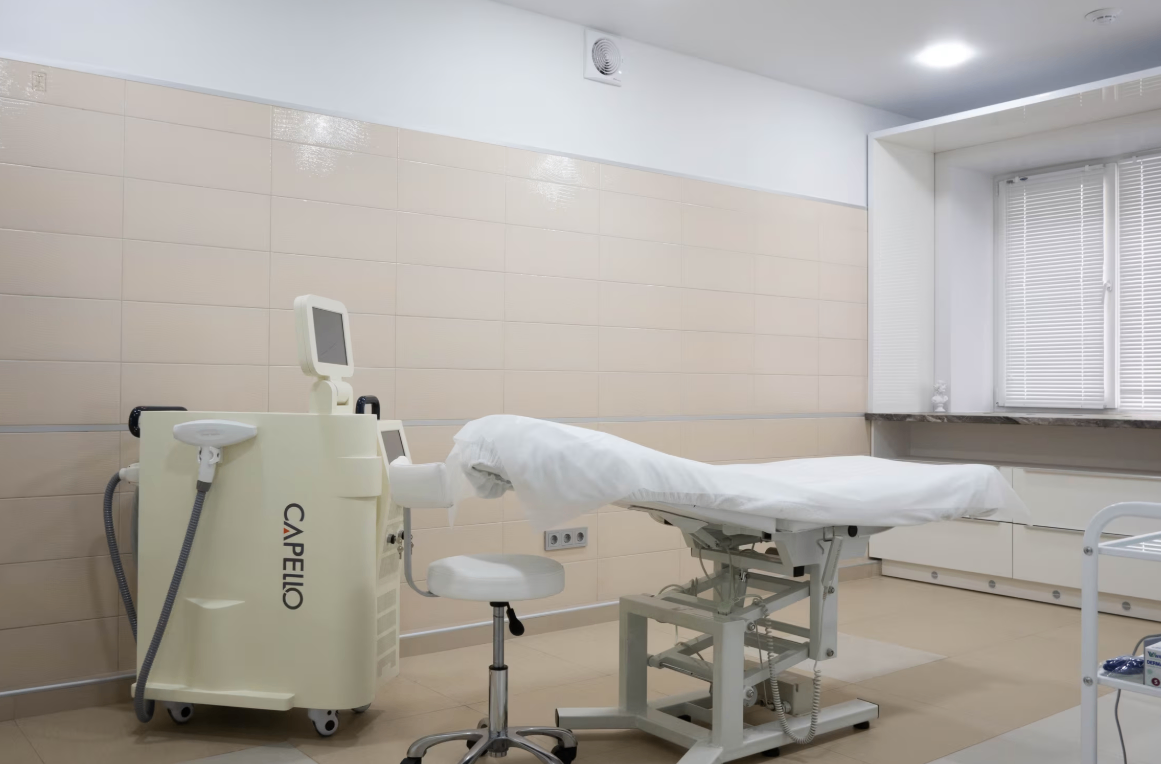 249262858__https://filllin.ru/api/media/clinic/44086d63-449a-4928-aab0-7c58283aea60-6641d6971b708b73903b2c1d.png