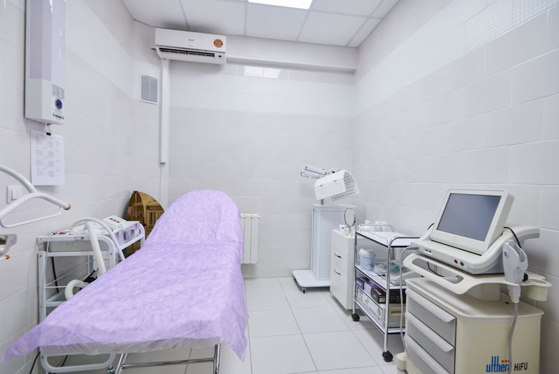 530348553__https://filllin.ru/api/media/clinic/476f191e-2719-41c1-b9ca-27d4c4d731e9-67618e0e145943c8628e7ed5.png