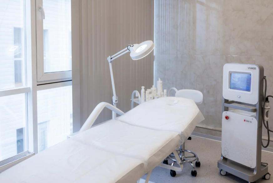 329331896__https://filllin.ru/api/media/clinic/484236fb-a8b3-4c84-a9d8-30faf32334c3-6641d6971b708b73903b2c1d.png