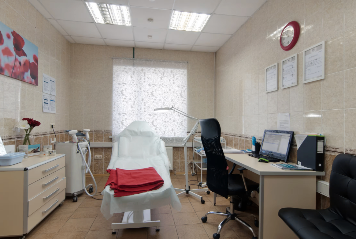 125454265__https://filllin.ru/api/media/clinic/4a65a303-58c1-46d4-8137-9c9b4b4343cf-6641d6971b708b73903b2c1d.png