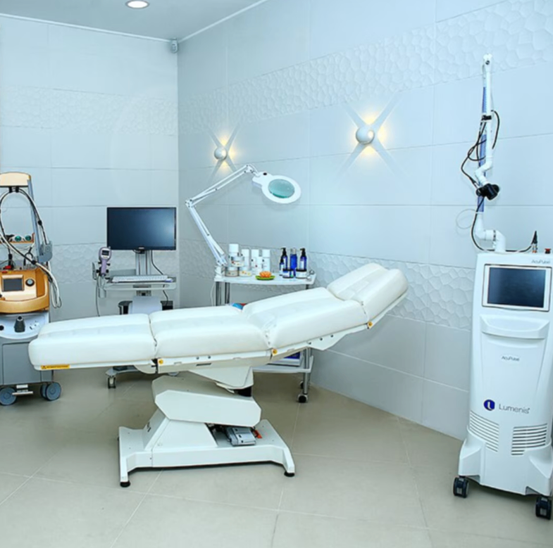 703658518__https://filllin.ru/api/media/clinic/4ac3520a-85a0-4198-ab5c-560b08ec5899-68d2b334d611ae3c0dcef079.png