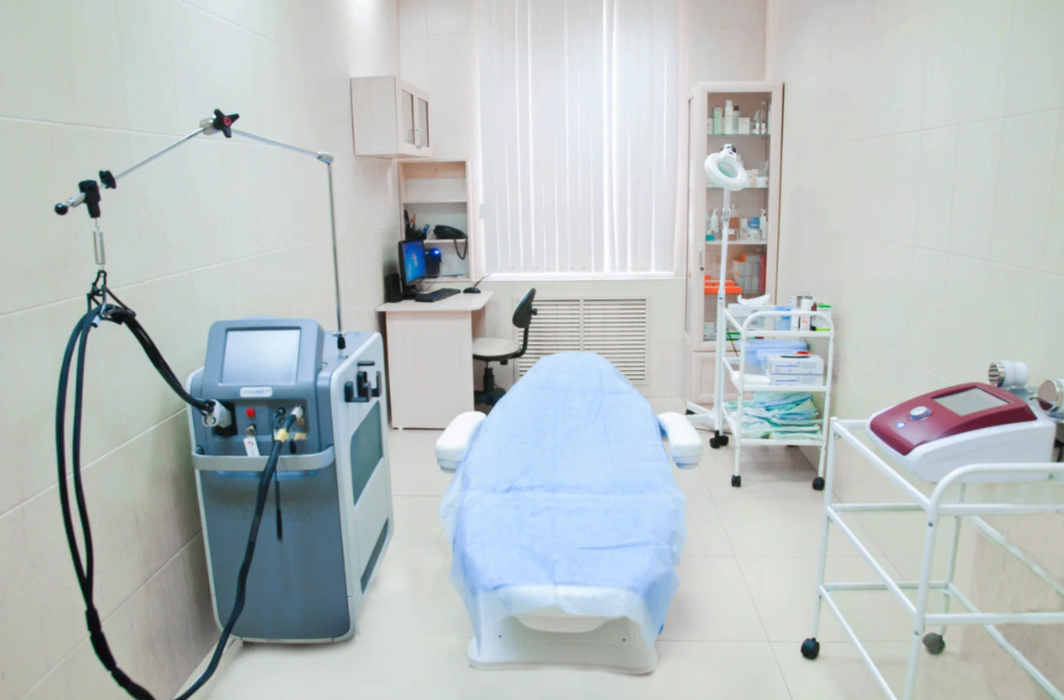 41254894__https://filllin.ru/api/media/clinic/4be96aad-ec35-400d-a74d-c75fa4b6f8ae-6641d6971b708b73903b2c1d.png