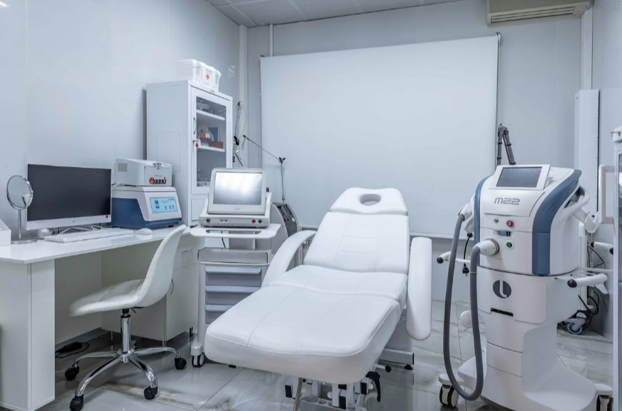 412998735__https://filllin.ru/api/media/clinic/4efd49dd-a844-4f33-a172-97ec4f2dfc0c-6641d6971b708b73903b2c1d.png