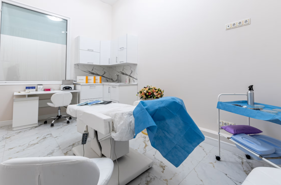101463701__https://filllin.ru/api/media/clinic/5290da11-0755-4152-8859-fd503f89469b-6641d6971b708b73903b2c1d.png