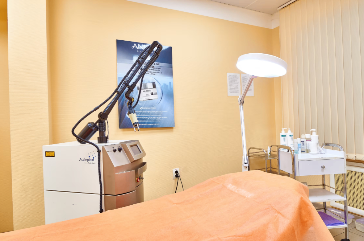 244952986__https://filllin.ru/api/media/clinic/5817106a-355f-4243-b2ca-89d1a443ca2d-6641d6971b708b73903b2c1d.png