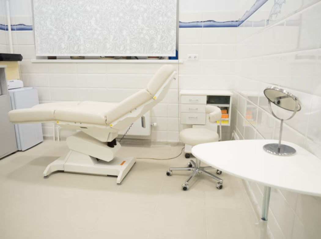 209665766__https://filllin.ru/api/media/clinic/59ec3a3b-3447-4aa1-a298-f5bc60cddf03-6641d6971b708b73903b2c1d.png