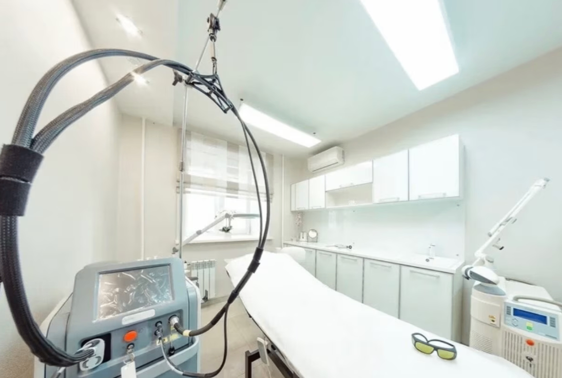 347581875__https://filllin.ru/api/media/clinic/5a63dd53-c80a-4c1a-9e41-7b0c7494046d-6641d6971b708b73903b2c1d.png