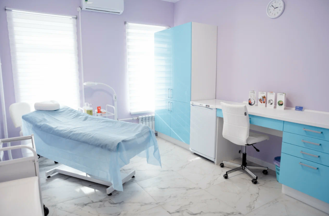451050199__https://filllin.ru/api/media/clinic/5b2450b1-27d0-4832-9d1a-212de65d9eb0-6641d6971b708b73903b2c1d.png