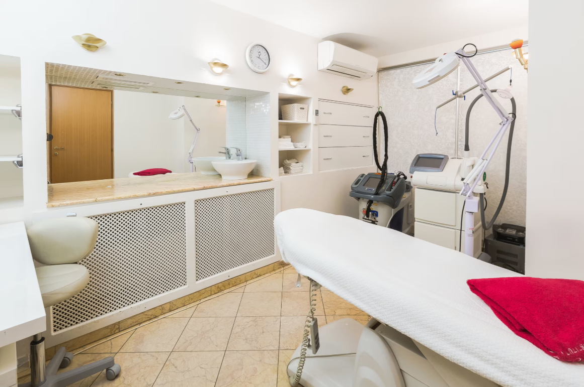 132473203__https://filllin.ru/api/media/clinic/5d686dab-46f9-46a7-ab0f-24b624c51aa0-6641d6971b708b73903b2c1d.png